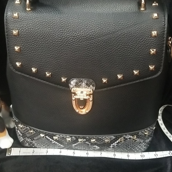 Deluxity Black Purse Tote,Backpack,Cross Body - Picture 10 of 11